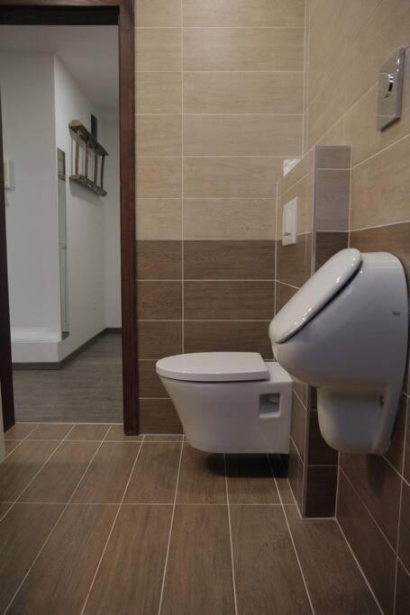Entire In The Center With Free Parking Appartement Ljubljana